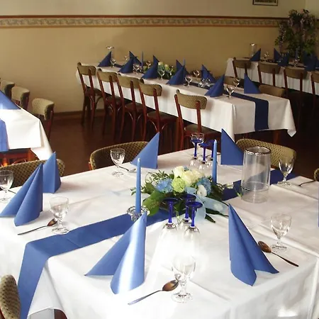 Landgasthaus Hoffmeister אורחן *